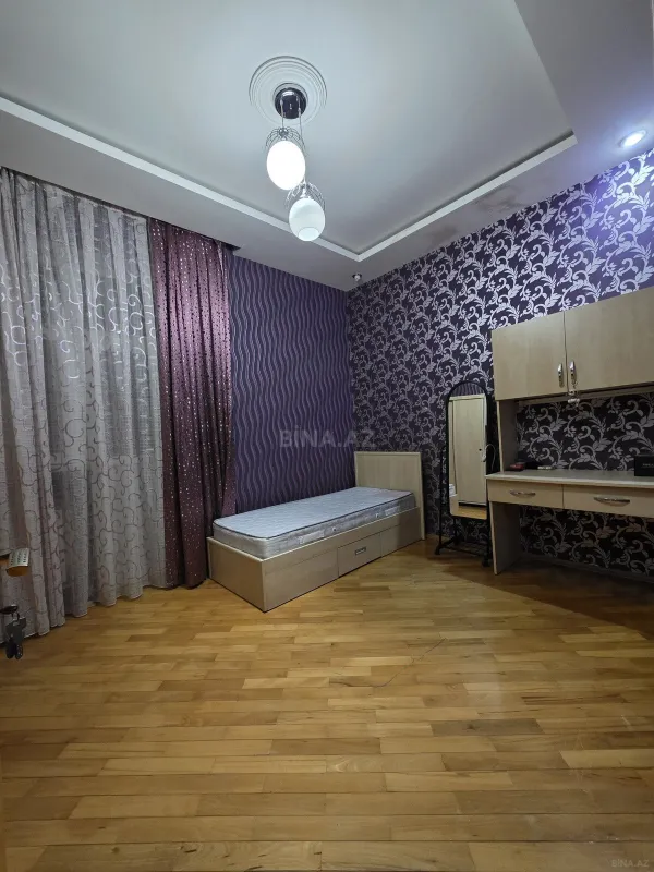 Satılır 3 otaqlı mənzil 110 m²