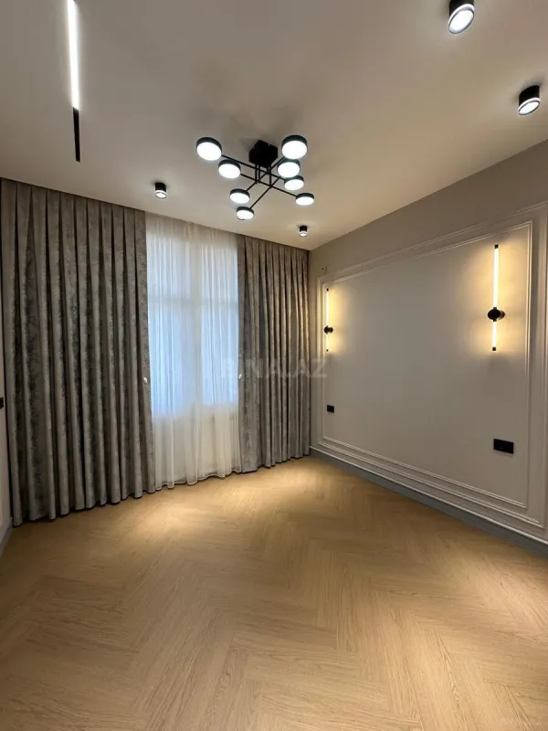 Satılır 3 otaqlı mənzil 85 m²
