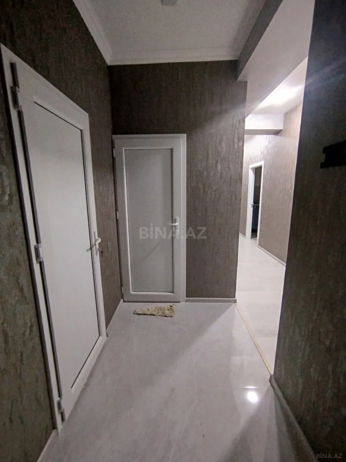 Satılır 3 otaqlı mənzil 81 m²