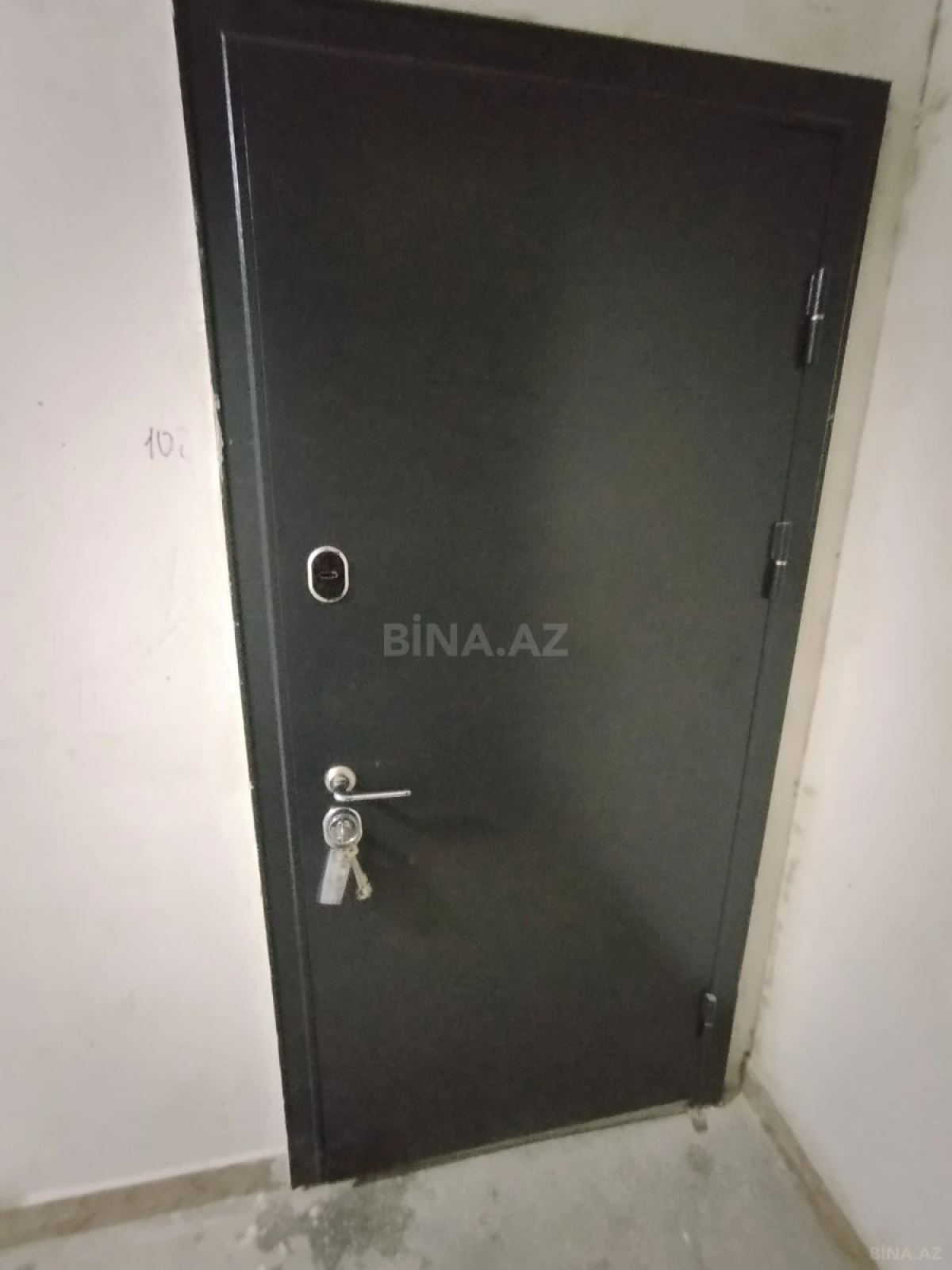 Satılır 3 otaqlı mənzil 81 m²