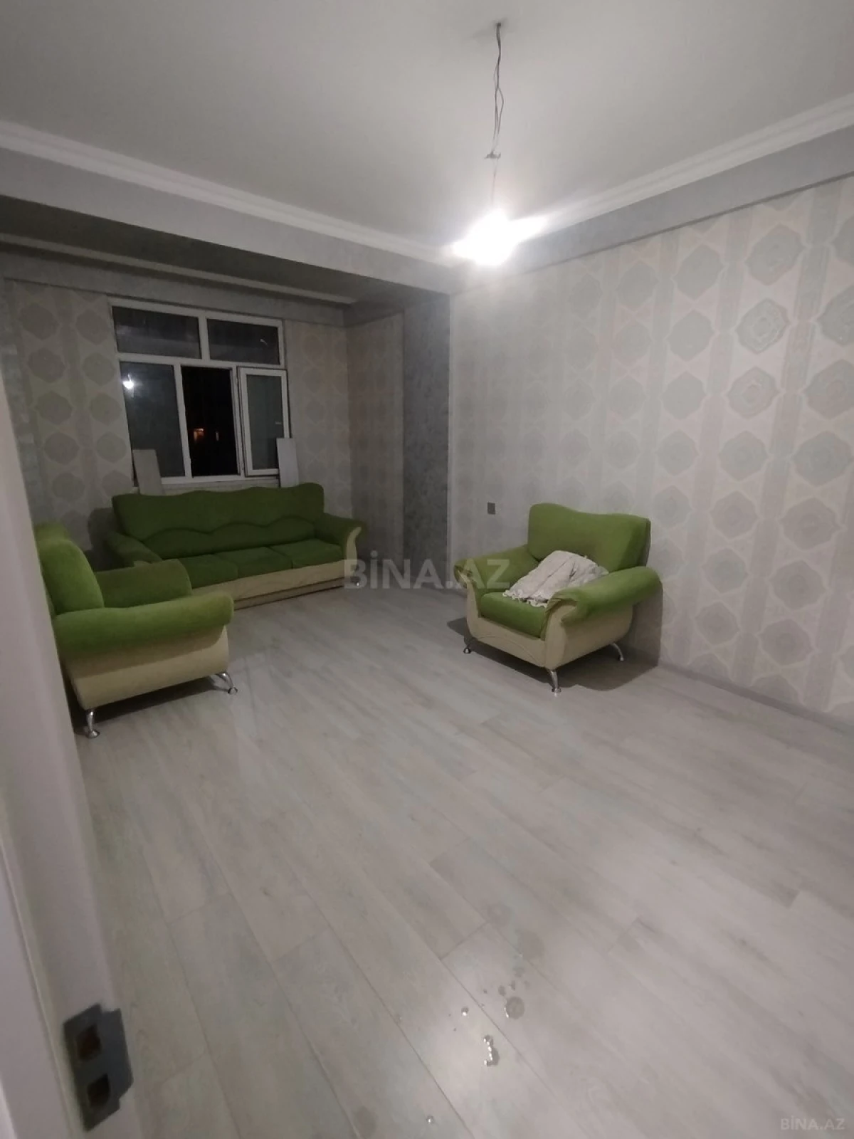 Satılır 3 otaqlı mənzil 81 m²