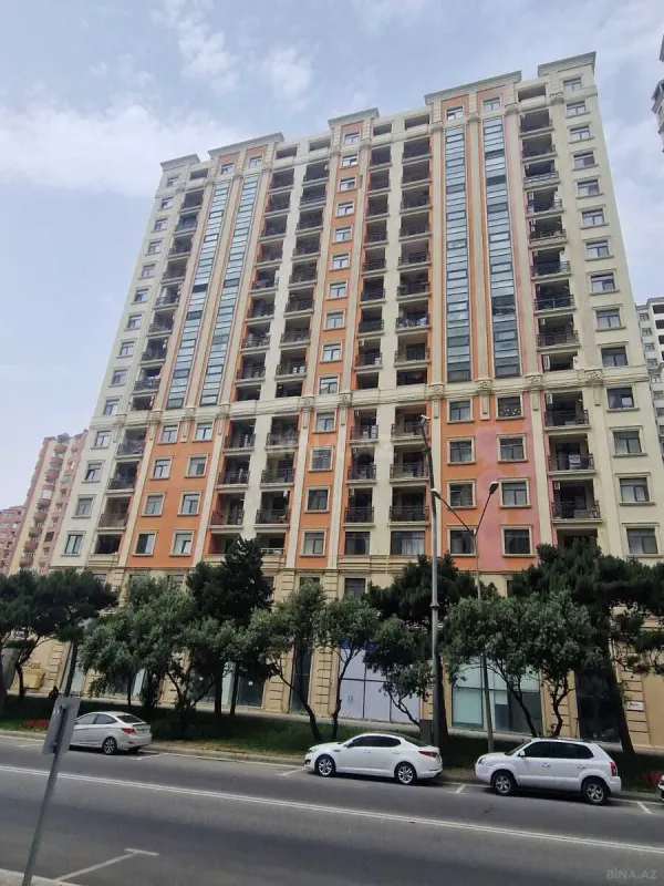 Satılır 2 otaqlı mənzil 60 m²