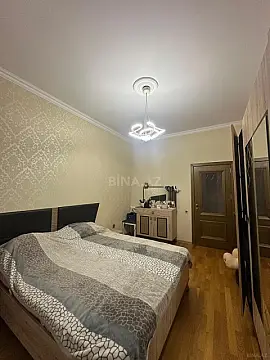 Kirayə verilir 2 otaqlı mənzil 70 m²