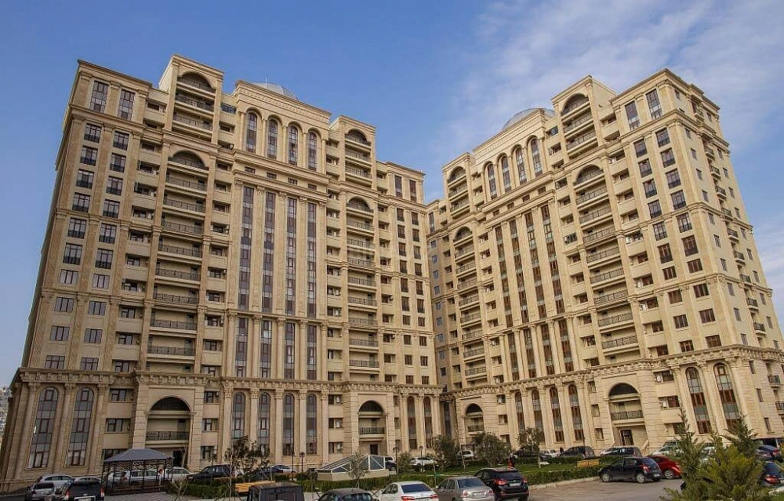 Kirayə verilir 2 otaqlı mənzil 70 m²