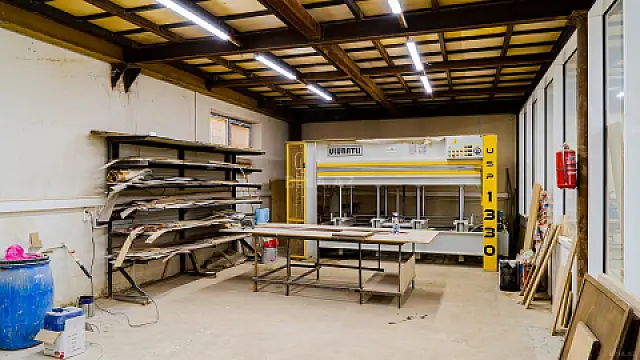 Satılır obyekt 2200 m²