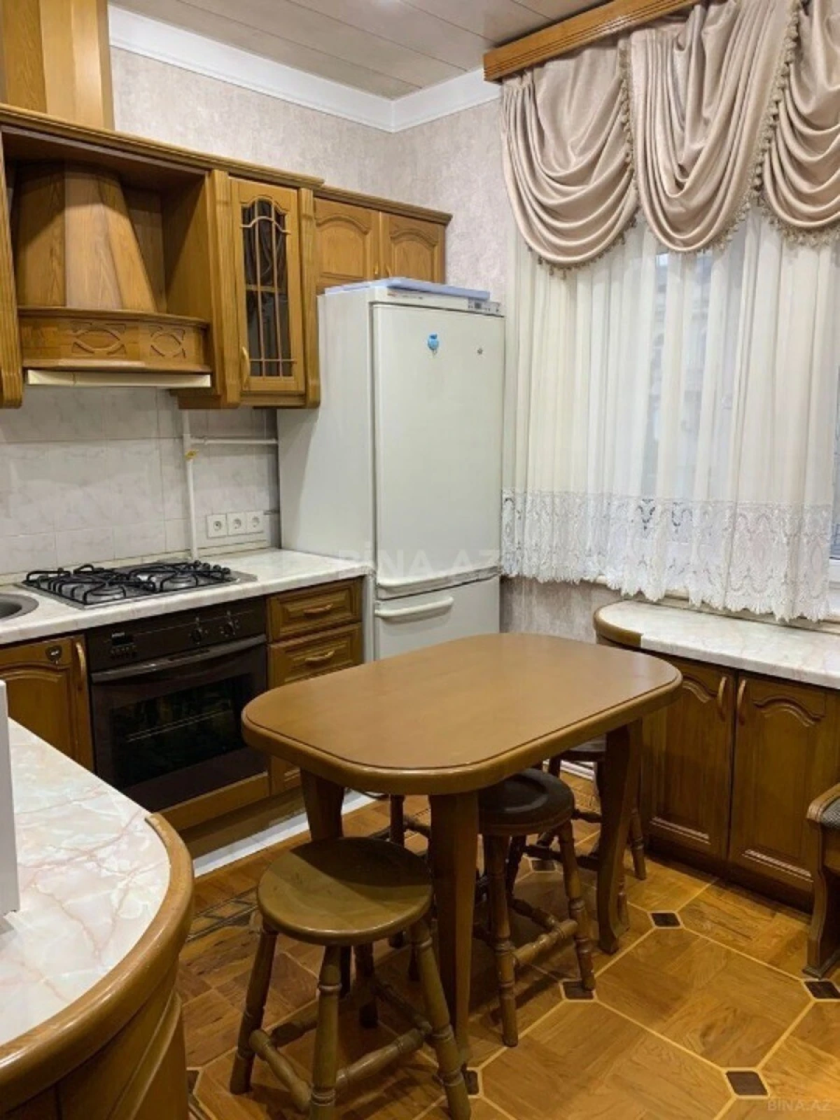 Satılır 3 otaqlı mənzil 85 m²