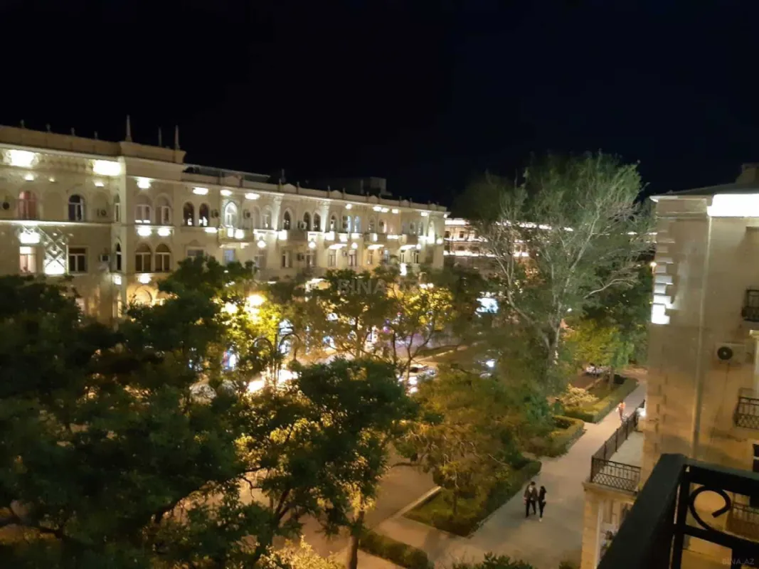 Satılır 3 otaqlı mənzil 85 m²