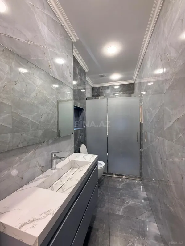 Kirayə verilir 3 otaqlı mənzil 140 m²