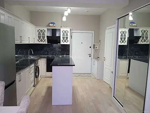 Kirayə verilir 2 otaqlı mənzil 65 m²