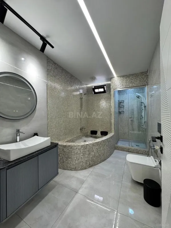 Satılır 3 otaqlı mənzil 150 m²