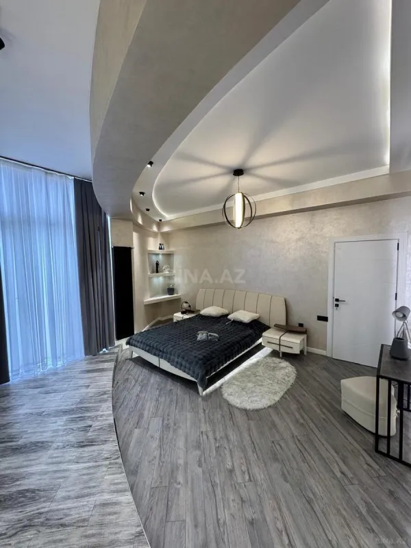 Satılır 3 otaqlı mənzil 150 m²