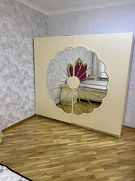 Satılır 3 otaqlı mənzil 115 m²