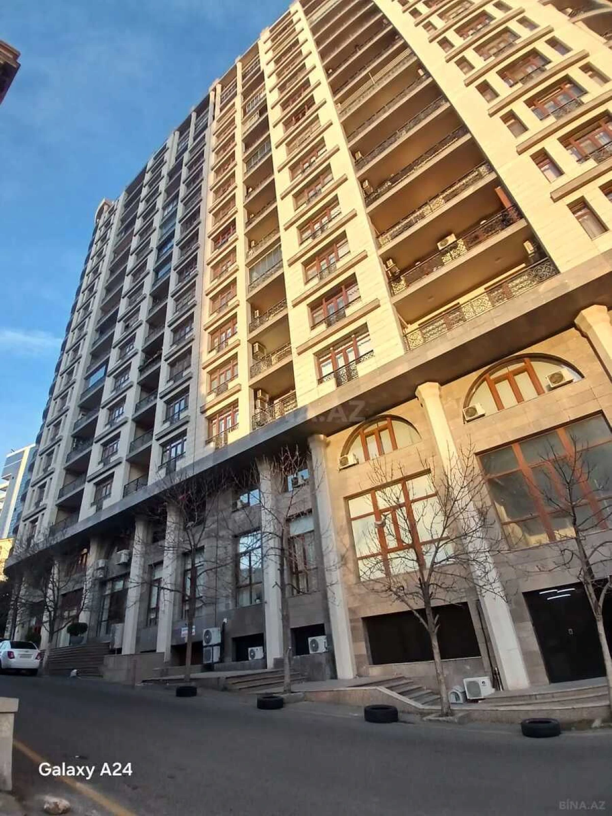 Kirayə verilir obyekt 200 m²