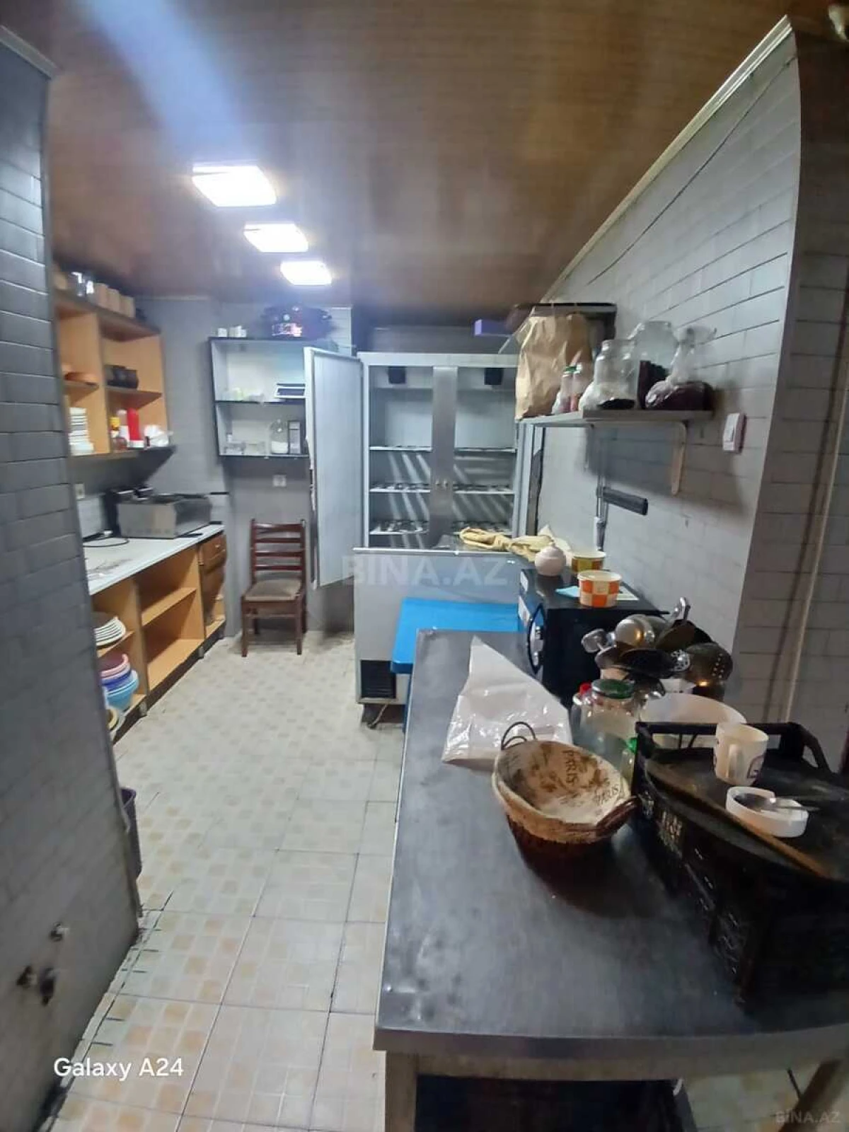 Kirayə verilir obyekt 200 m²