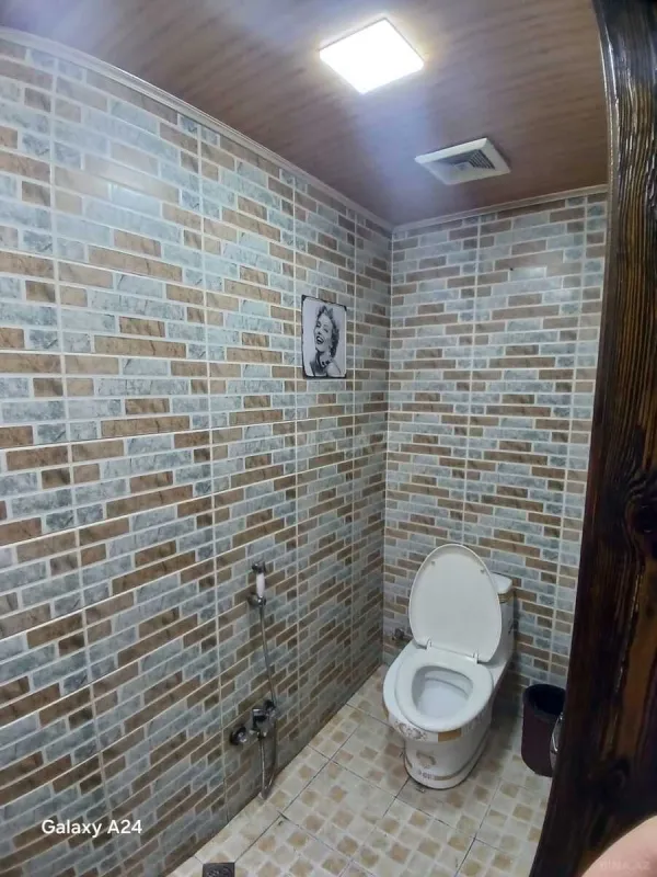 Kirayə verilir obyekt 200 m²