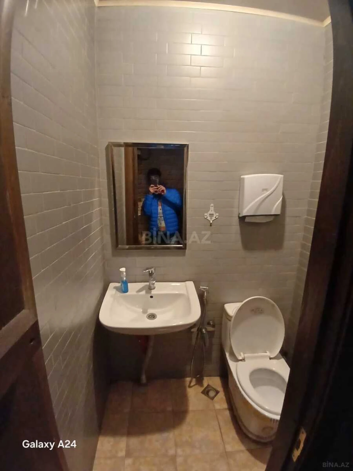 Kirayə verilir obyekt 200 m²