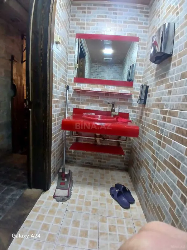 Kirayə verilir obyekt 200 m²