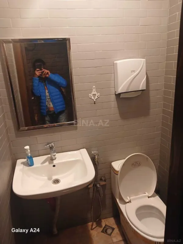 Kirayə verilir obyekt 200 m²