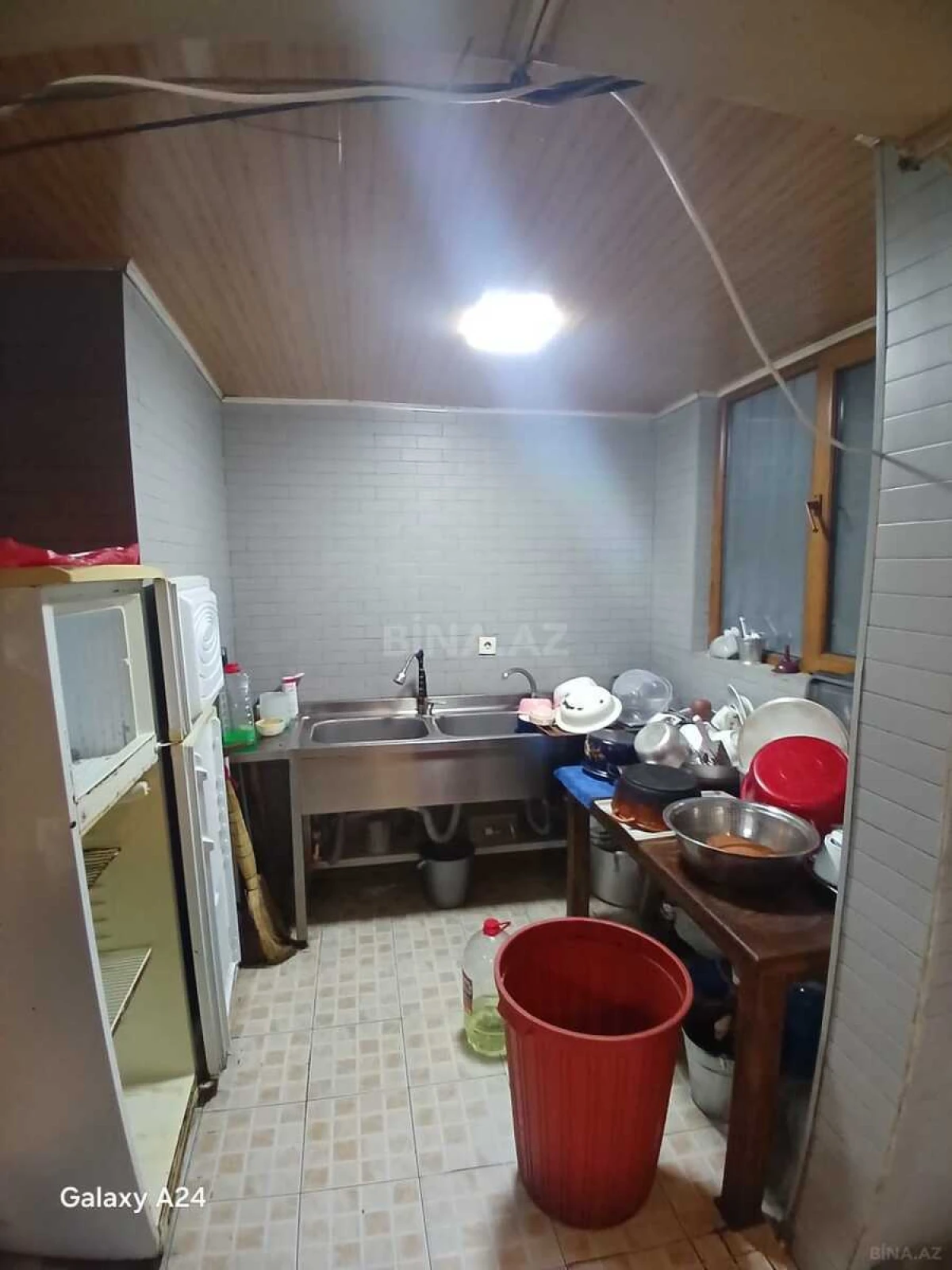 Kirayə verilir obyekt 200 m²