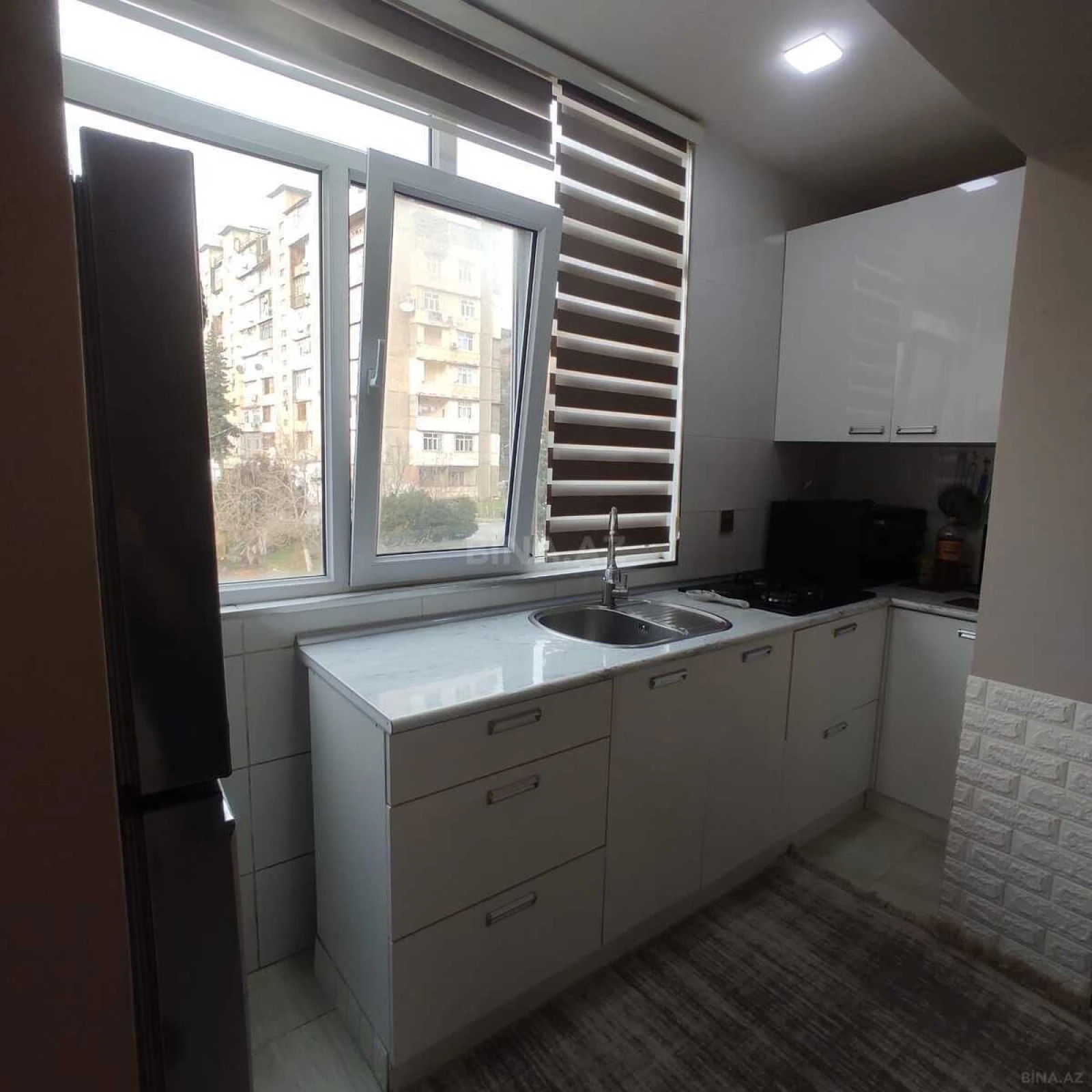 Satılır 3 otaqlı mənzil 65 m²