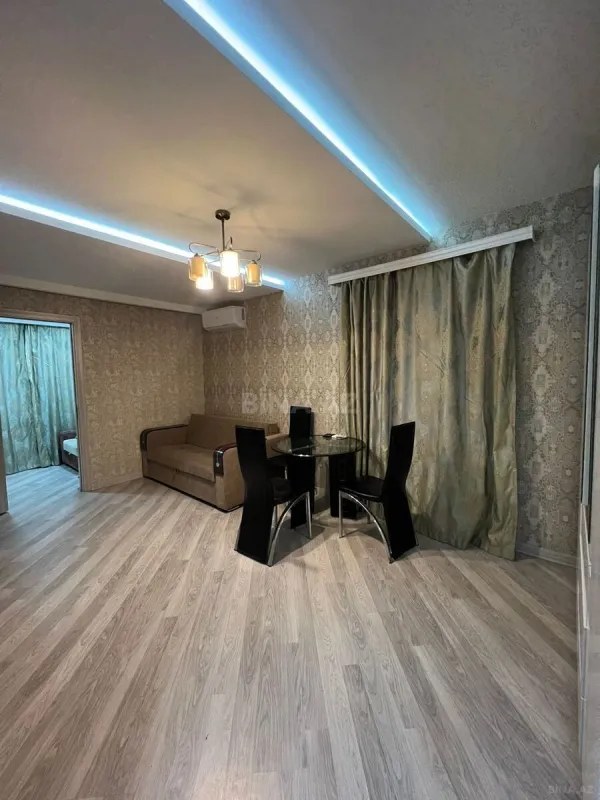 Satılır 1 otaqlı mənzil 35 m²