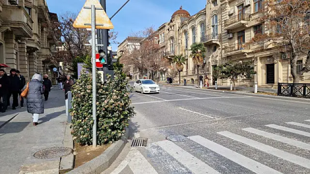 Kirayə verilir 1 otaqlı ofis 40 m²