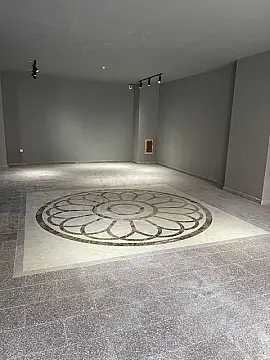 Satılır 4 otaqlı mənzil 186 m²