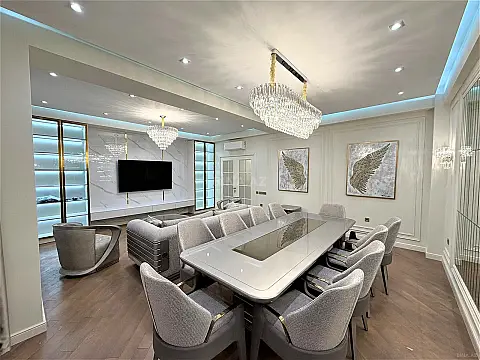 Kirayə verilir 3 otaqlı mənzil 140 m²