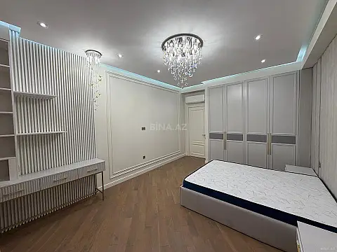 Kirayə verilir 3 otaqlı mənzil 140 m²