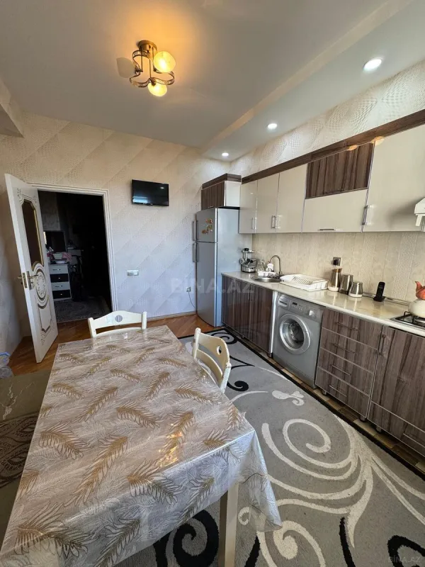 Satılır 3 otaqlı mənzil 90 m²