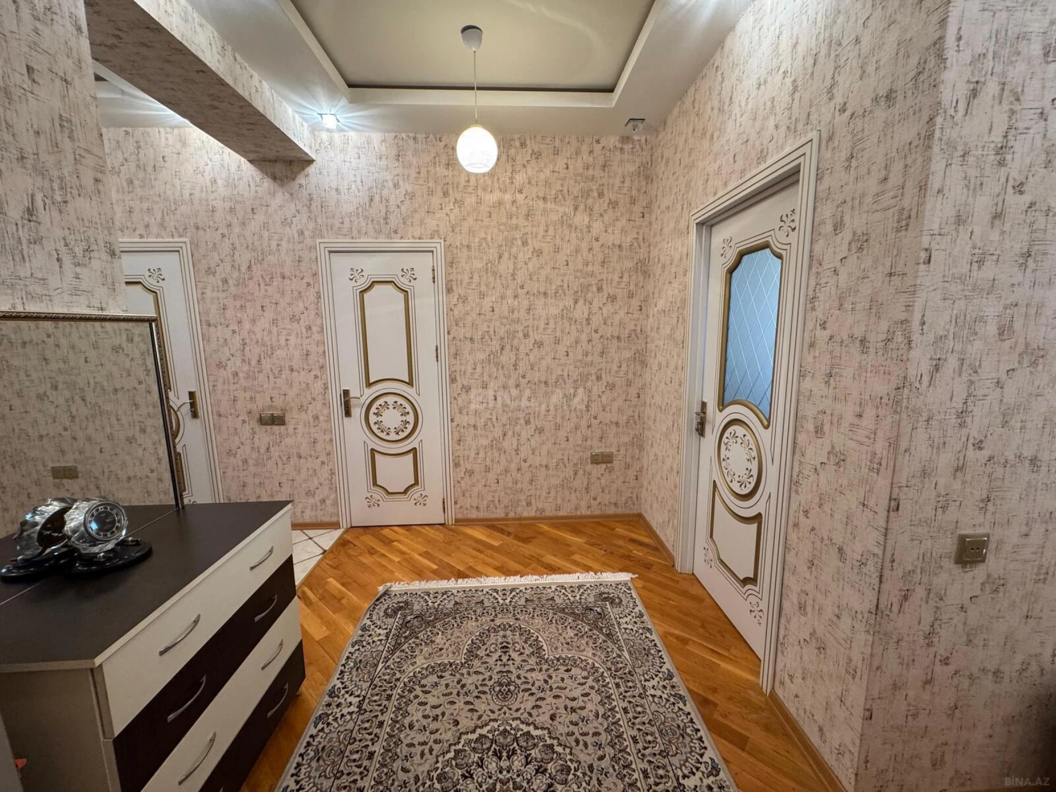 Satılır 3 otaqlı mənzil 90 m²