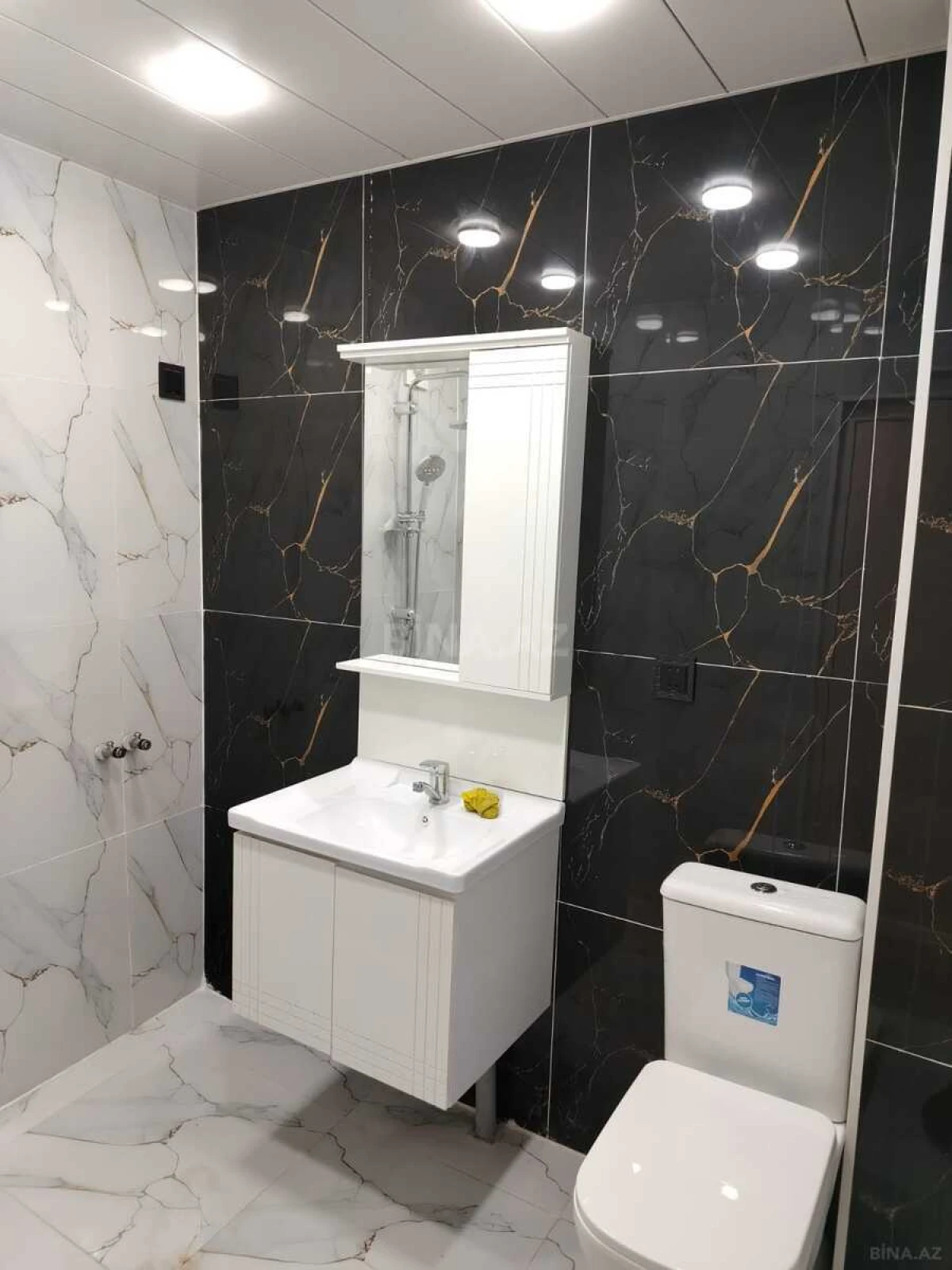 Satılır 2 otaqlı mənzil 50 m²