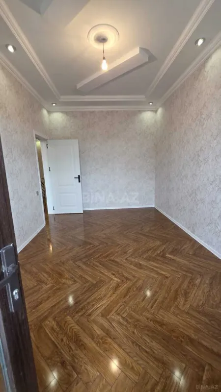 Satılır 6 otaqlı həyət evi 230 m²