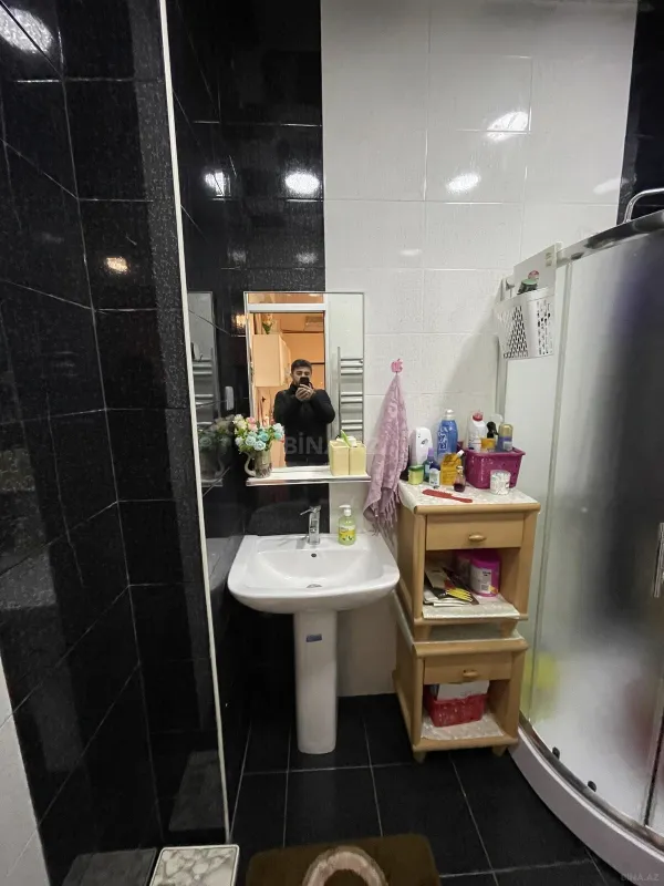 Satılır 2 otaqlı mənzil 65 m²