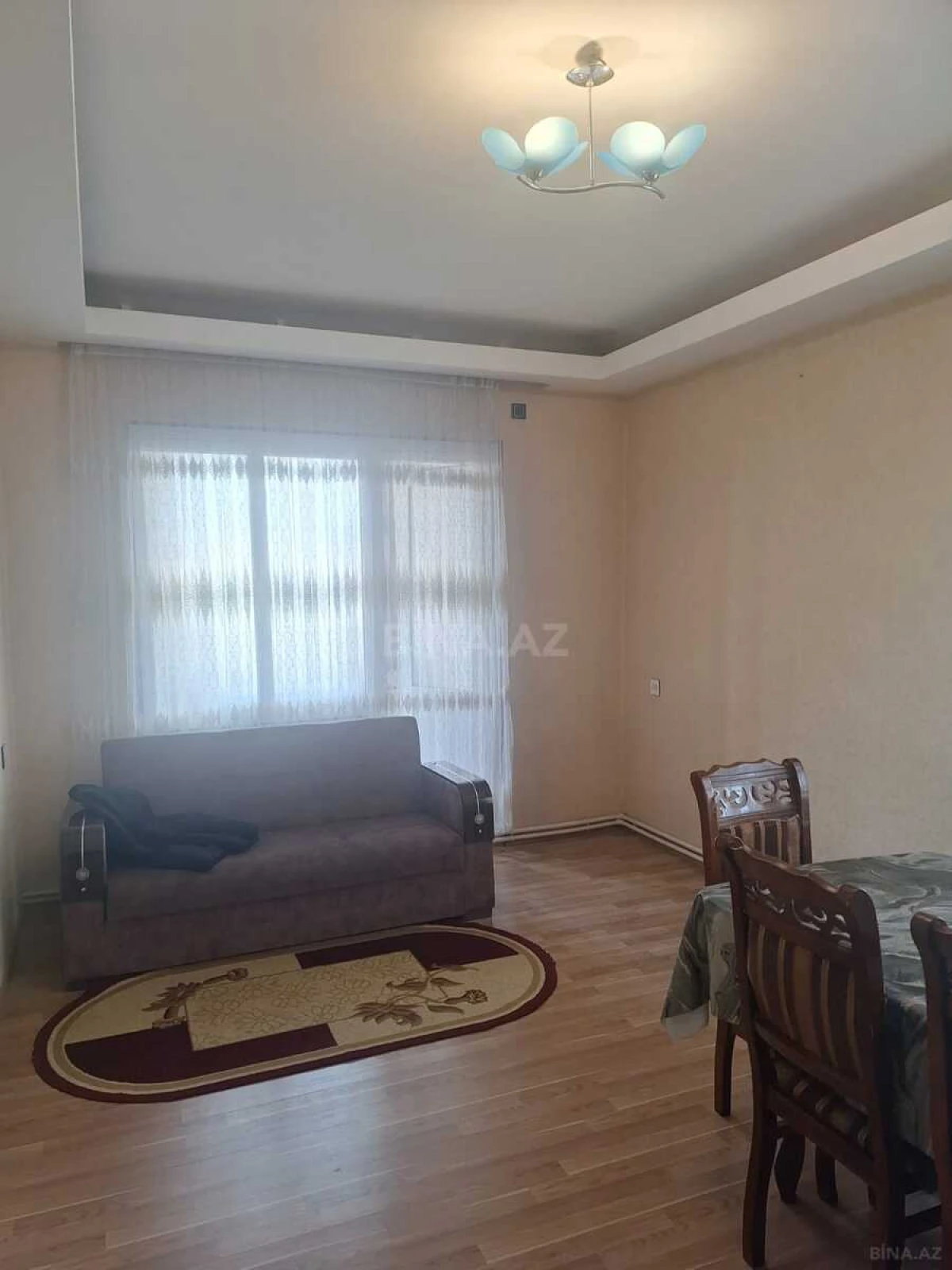 Satılır 2 otaqlı mənzil 56 m²