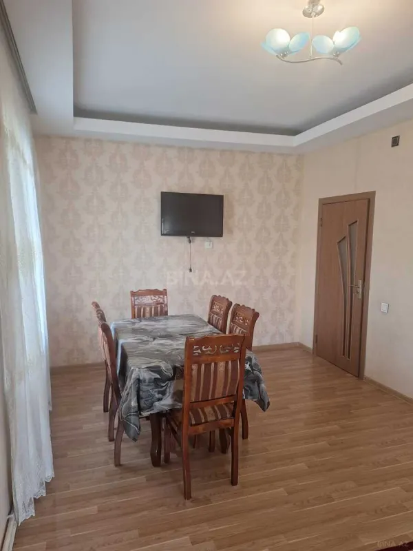 Satılır 2 otaqlı mənzil 56 m²