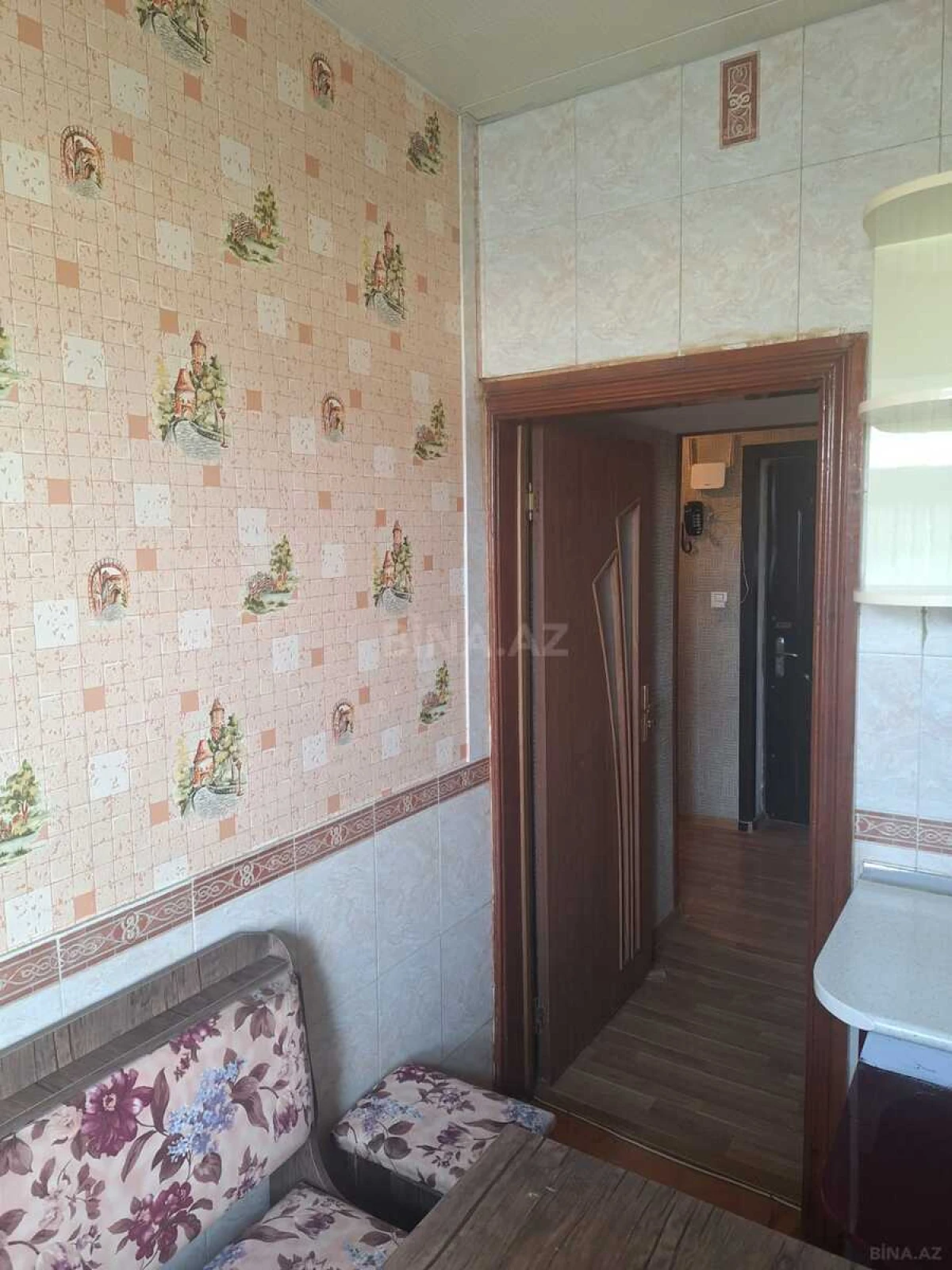 Satılır 2 otaqlı mənzil 56 m²