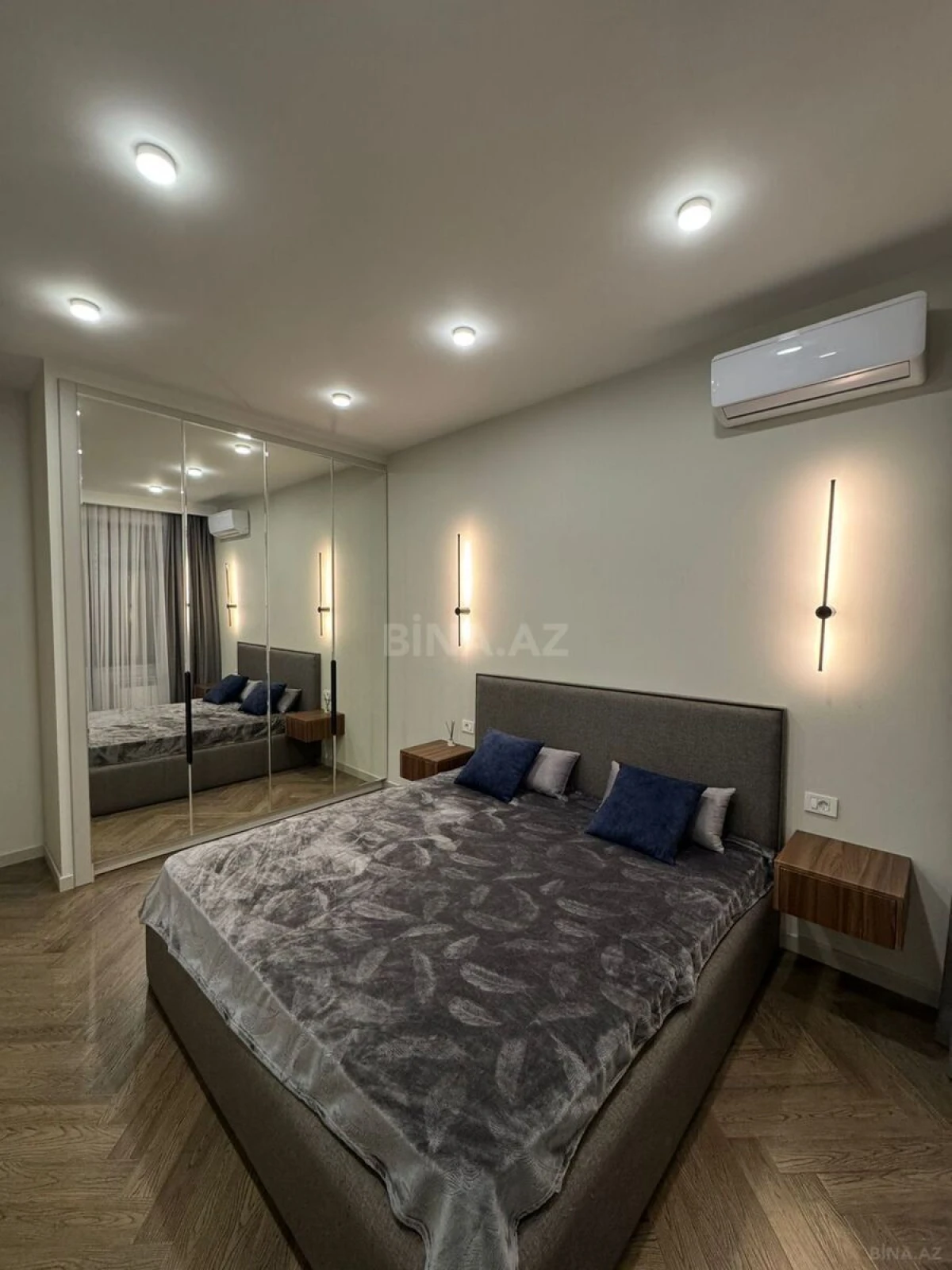 Satılır 2 otaqlı mənzil 54 m²