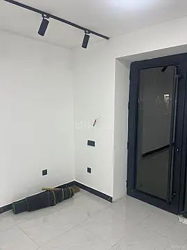 Kirayə verilir obyekt 65 m²