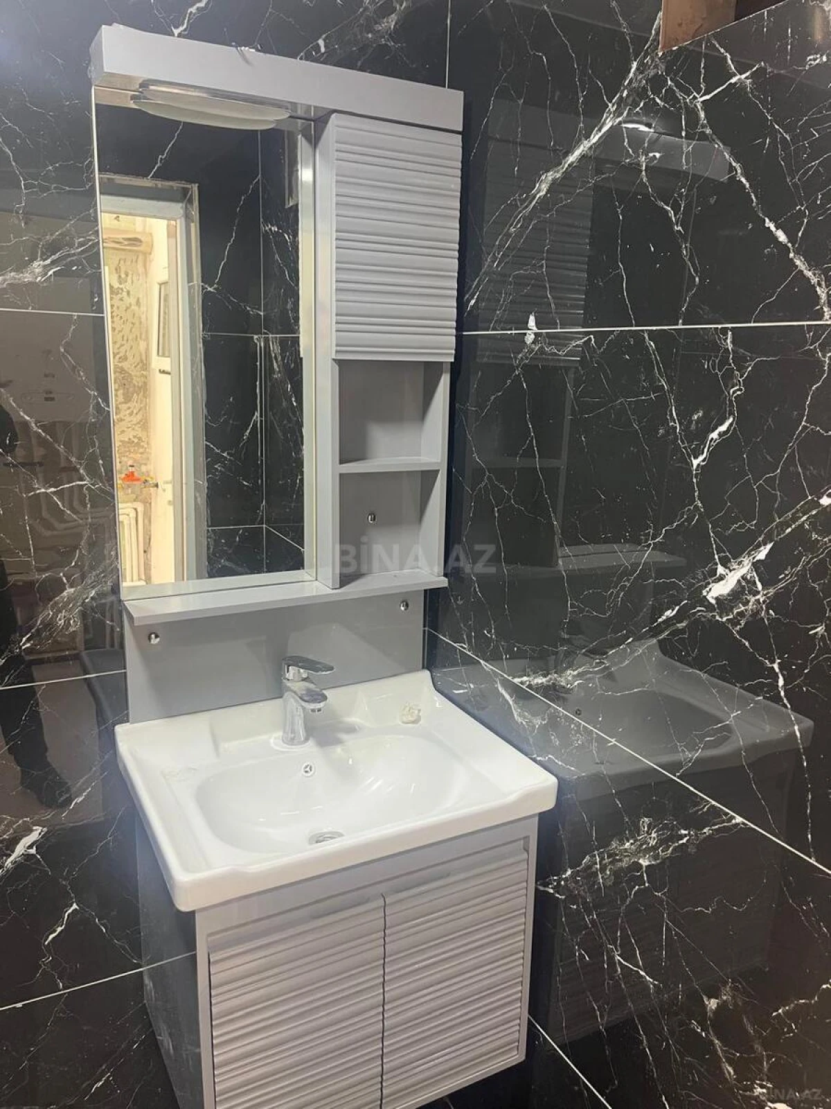 Kirayə verilir obyekt 65 m²