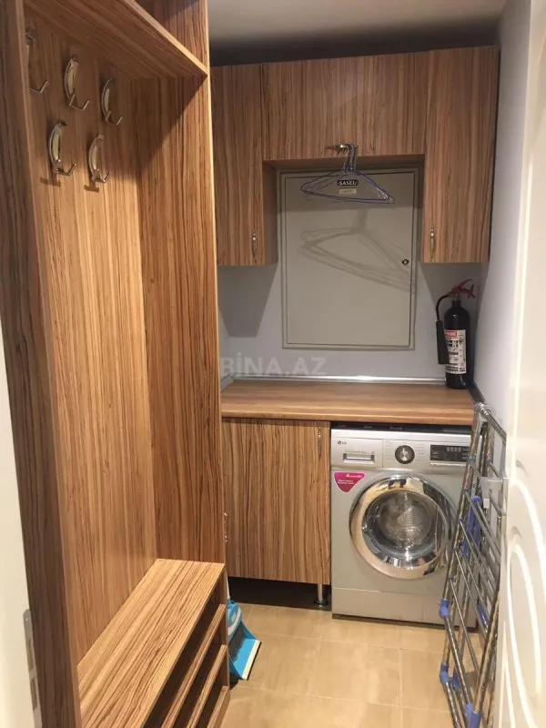 Kirayə verilir 2 otaqlı mənzil 84 m²