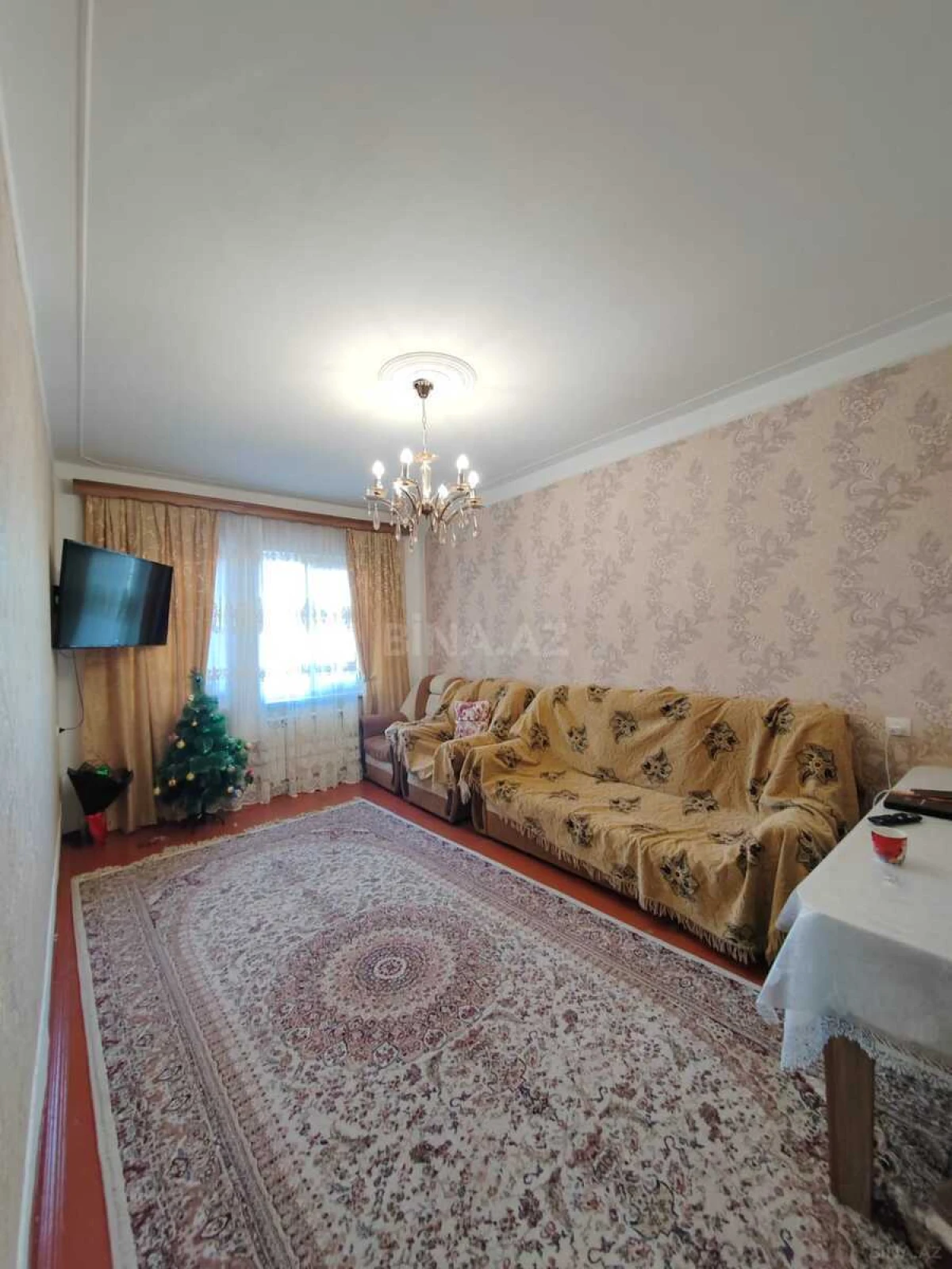 Satılır 4 otaqlı mənzil 100 m²