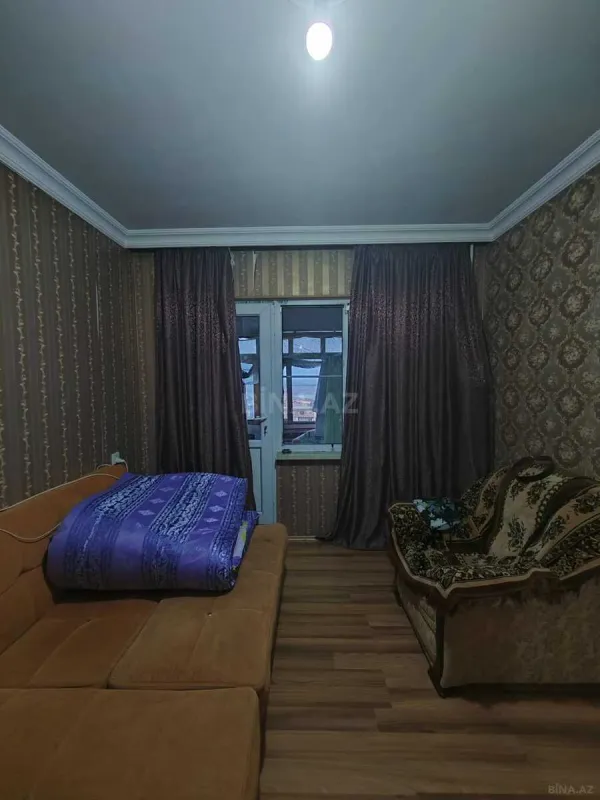 Satılır 4 otaqlı mənzil 100 m²