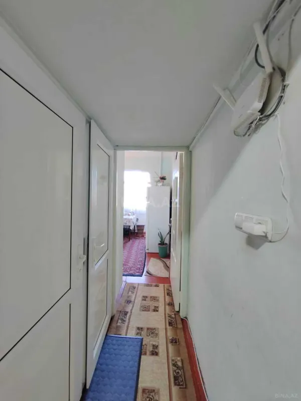 Satılır 4 otaqlı mənzil 100 m²