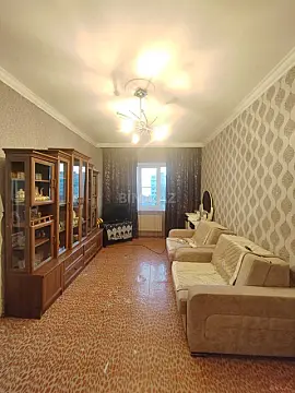 Satılır 4 otaqlı mənzil 100 m²