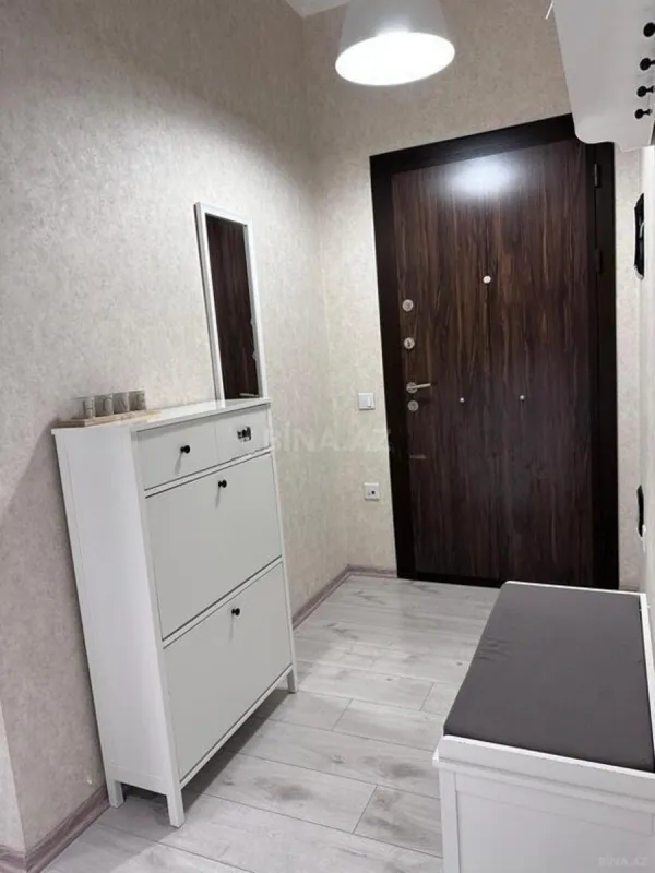 Satılır 3 otaqlı mənzil 101 m²