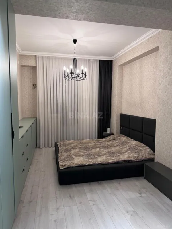 Satılır 3 otaqlı mənzil 101 m²