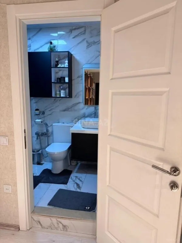 Satılır 3 otaqlı mənzil 101 m²