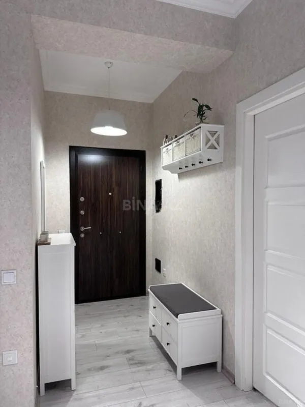 Satılır 3 otaqlı mənzil 101 m²