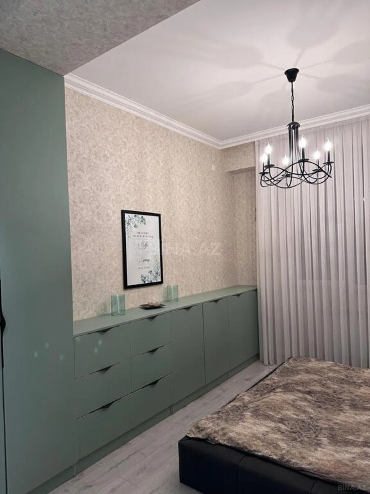 Satılır 3 otaqlı mənzil 101 m²